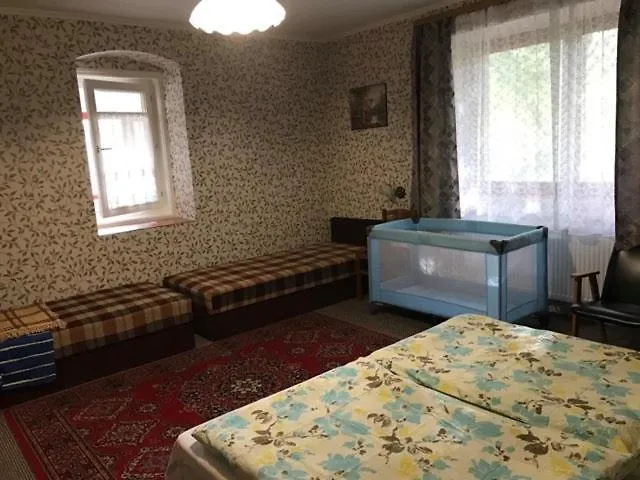 Apartament Rozsakert *